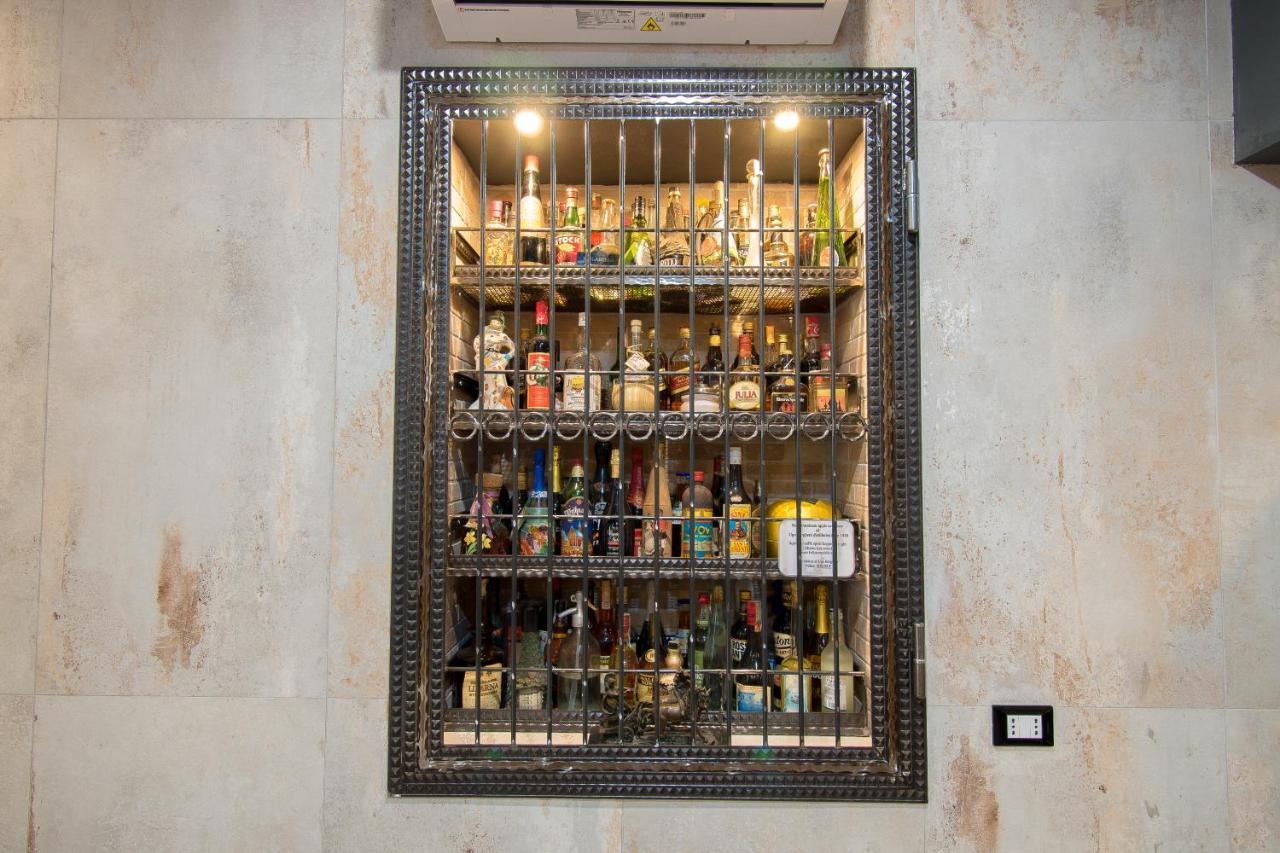 Alessandro Palace & Bar Рим Экстерьер фото